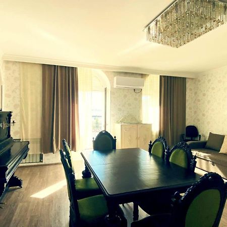 Your Home In ティビリシ エクステリア 写真