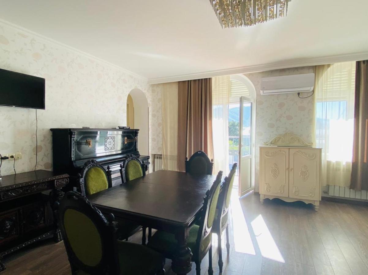 Your Home In ティビリシ エクステリア 写真