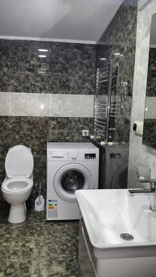 Your Home In ティビリシ エクステリア 写真